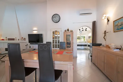 Moradia V3 em Albufeira com piscina