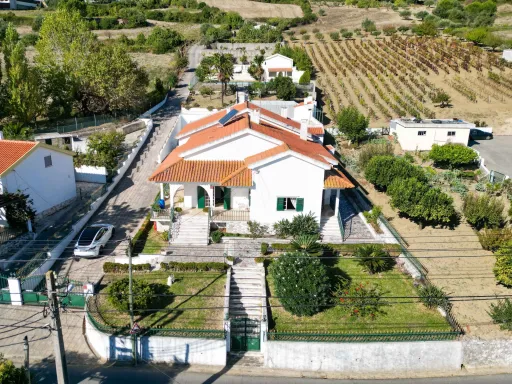6 bedroom villa with pool in Calhandriz