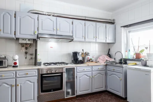 2-Bedroom + 2-Bathroom Duplex with Garage, Terraces, and Unobstructed Views | Avenal – Caldas da Rainha