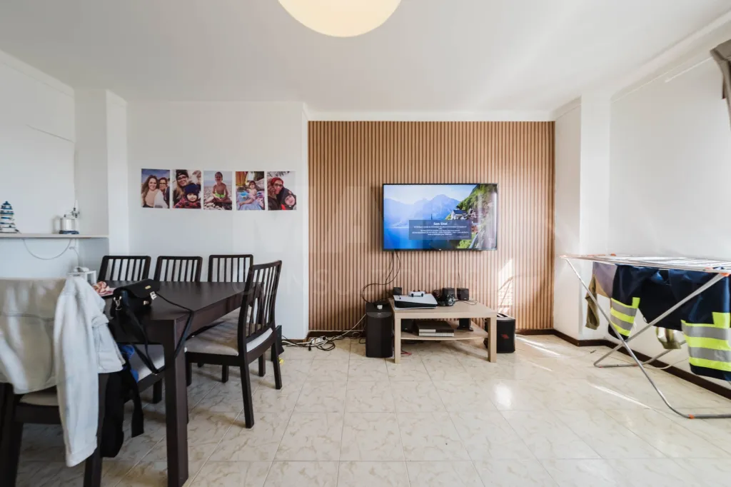 Apartamento T3 em Peniche com 110 m², perto do centro e da Universidade