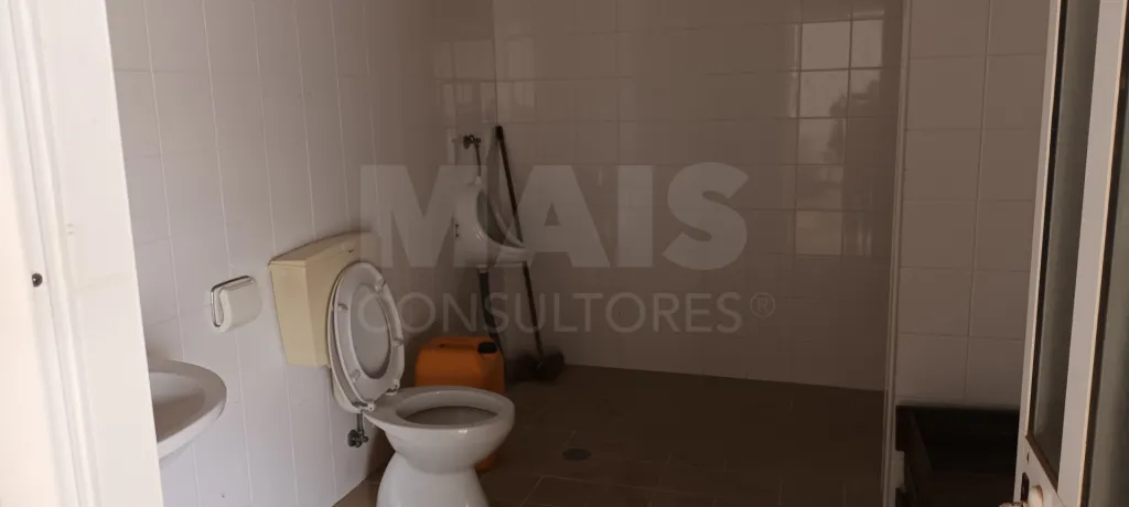Terreno Urbano c/projecto de construção