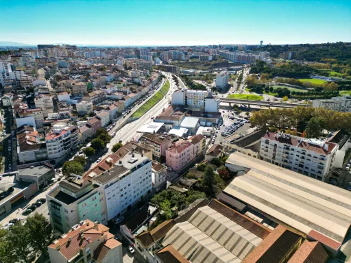 Apartamento T3 Renovado na Cova da Piedade