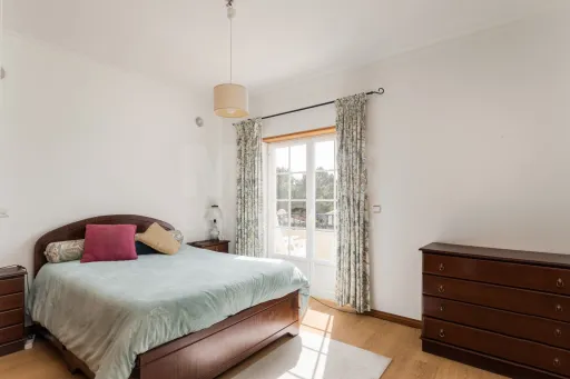 3-Bedroom Family Home 5 Minutes from the Beach - Silveira/Santa Cruz