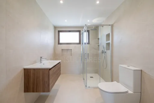 Moradia T3 (3 Suítes) com piscina e jardim - Salir do Porto