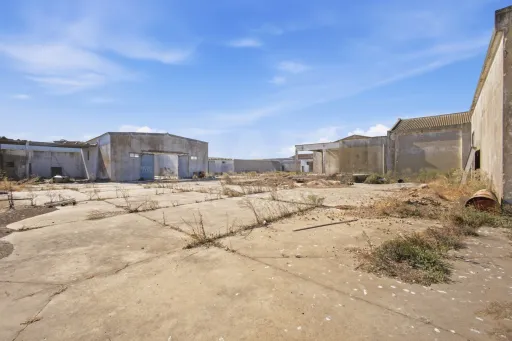 Oportunidade de investimento em Peniche | 8.848 m² | A 150 metros da praia