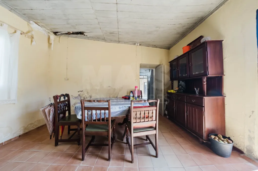 2 Moradias num terreno de 6117m2 | Carvalhal | Bombarral