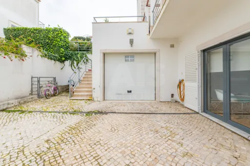 Moradia T3 com vista rio em Vila Franca de Xira