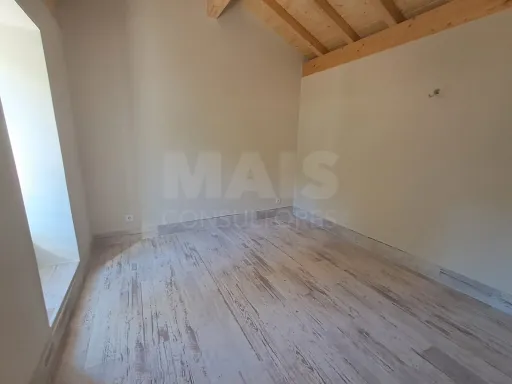 Moradia T1+1 Remodeladas a 10 minutos da cidade