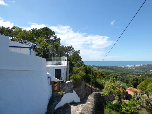 Propriedade privada c/ piscina, jardim e vista mar!