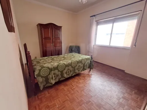 3-bedroom apartment on the first floor, furnished and equipped