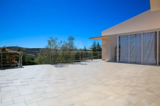 Quintinha com moradia T3 Térrea a 10 minutos de Arruda dos Vinhos