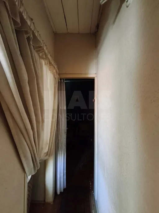 Moradia em Sacavém para remodelação total