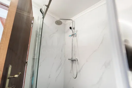 Moradia renovada no Moledo