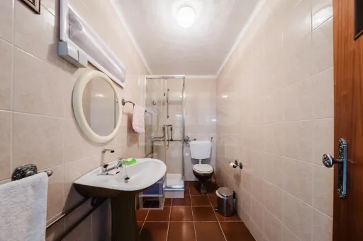 Moradia Isolada T7 no Bombarral | Espaço, Tranquilidade e Proximidade do Centro 🏡