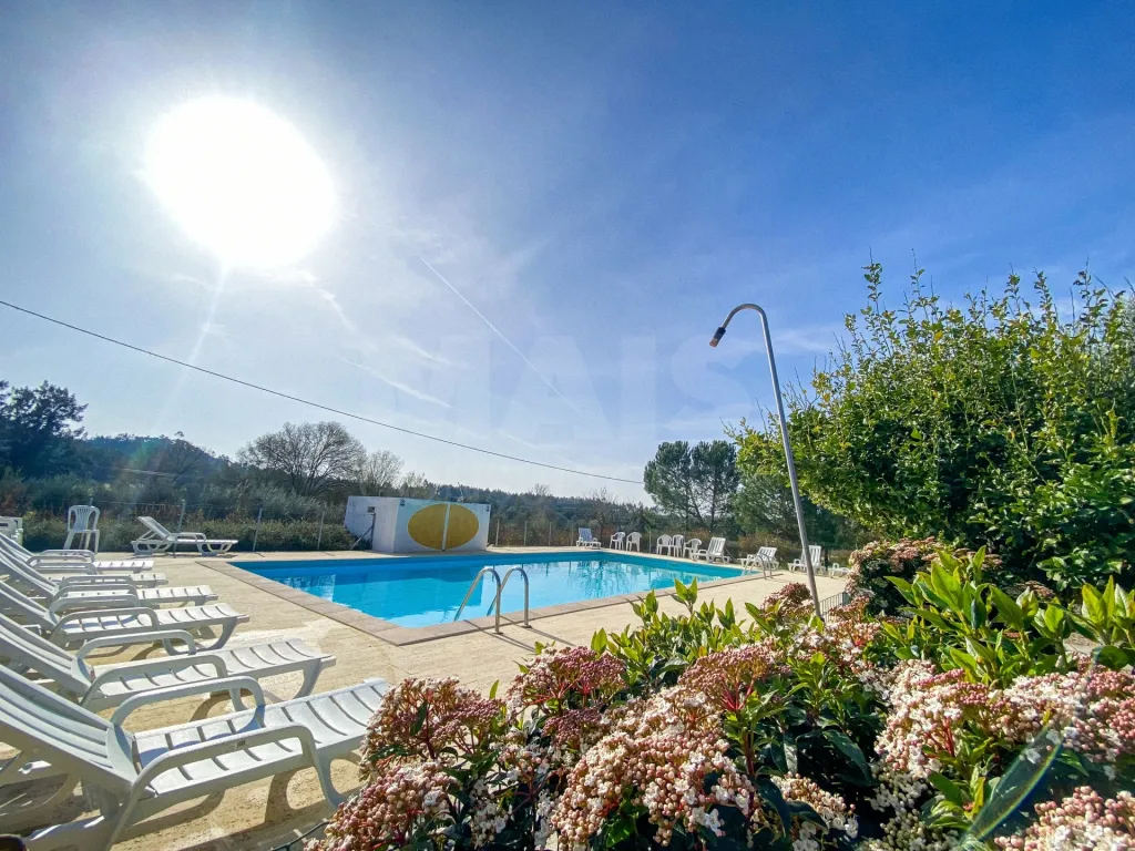 Charming Farmhouse in Almeirim