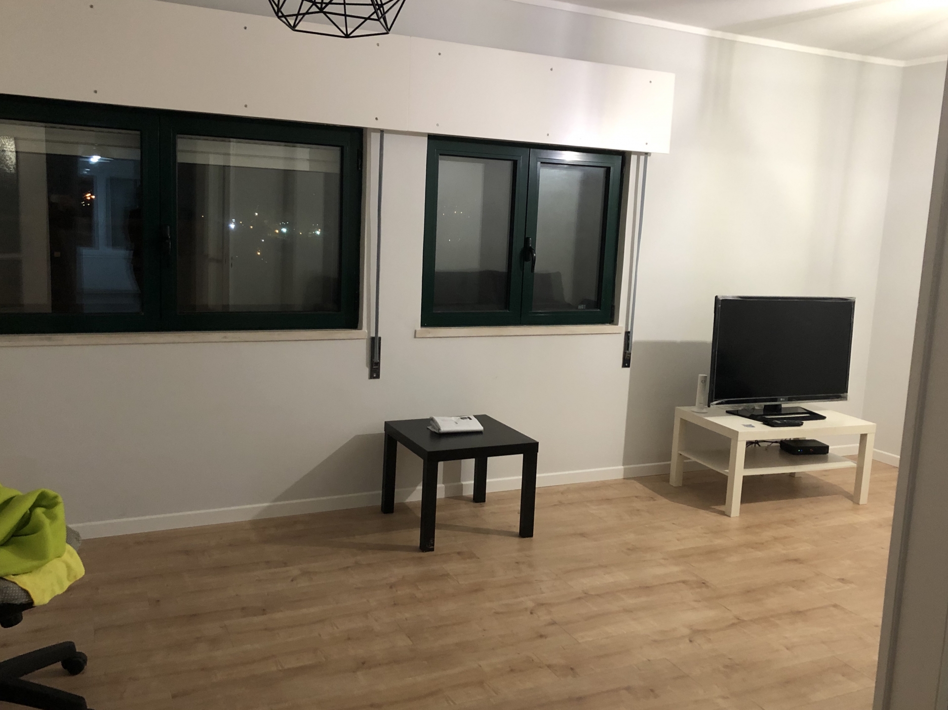 Apartamento T4 em Alfragide Sul Remodelado