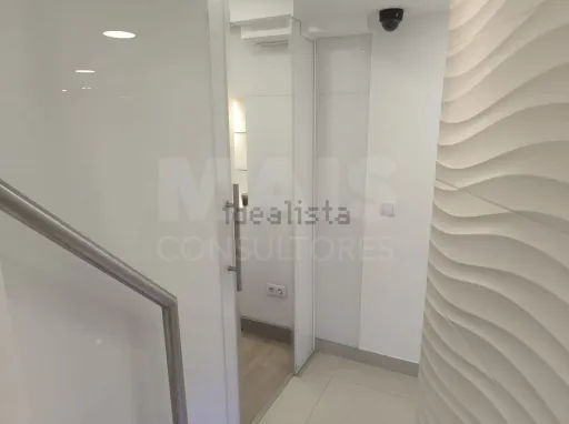 Clínica de Medicina Estética em Saldanha com Garagem