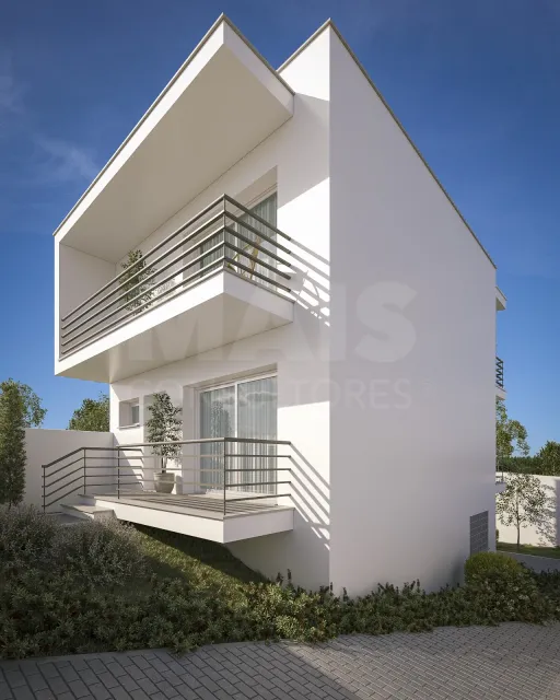 Moradia T2 Contemporânea — Conforto e Tranquilidade em Famalicão