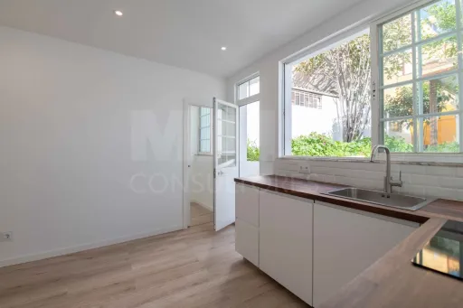 T2 em Alcântara com jardim e suíte