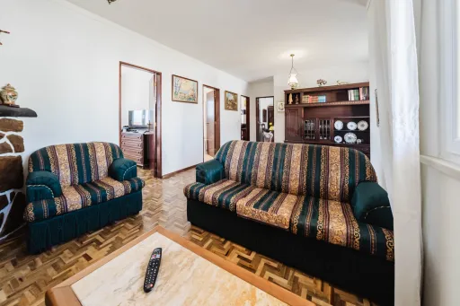 Moradia T2+2 com Terreno de quase 3000m2 Urbano