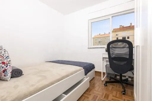 T3 + 1 Olivais Remodelado