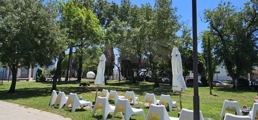 T3 Remodelado Algés na Calçada do Rio