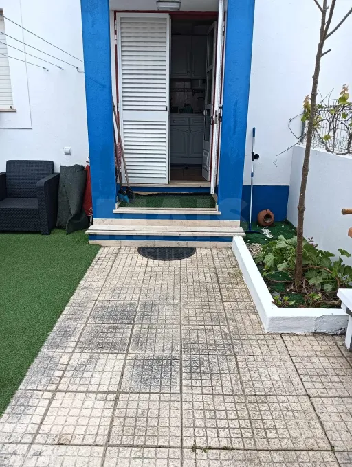 Moradia T3 Duplex com Jardim e Churrasqueira em Porto Covo