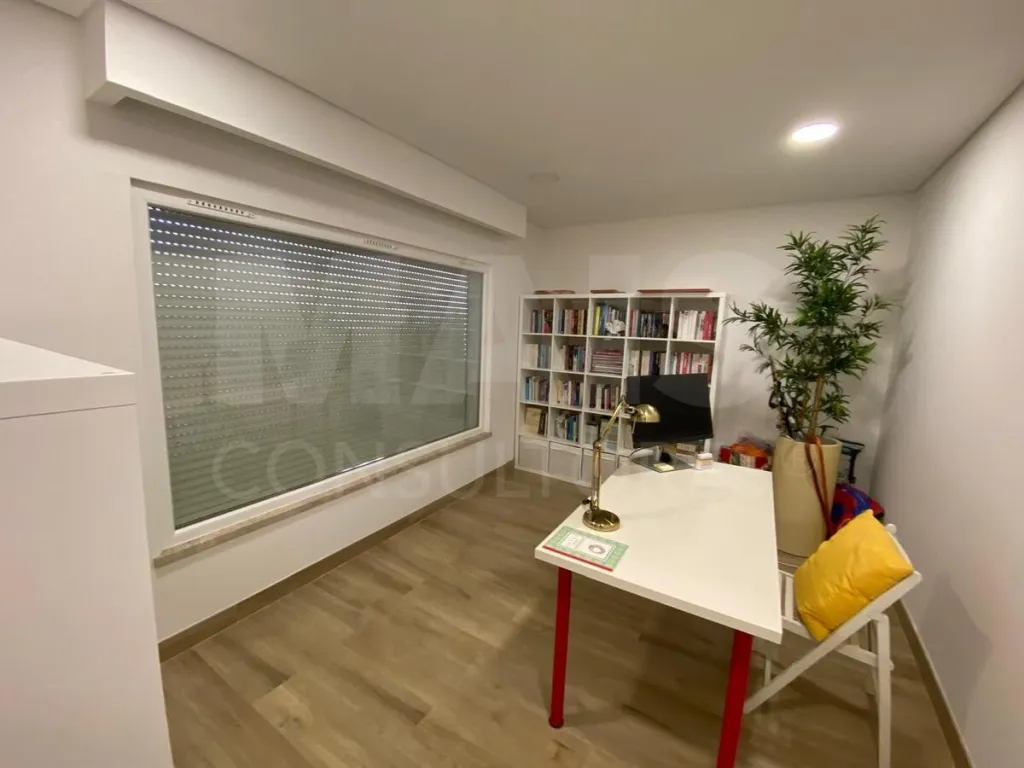 Moradia T3 Duplex com Piscina em Porto Covo