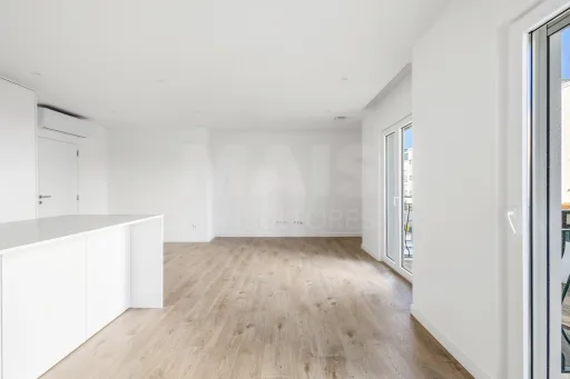Apartamento T3 Novo com garagem -- Santa Bárbara