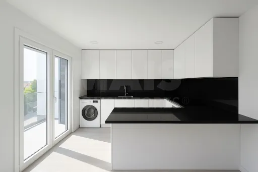 Urbanização Torres do Palácio, T3 com varanda 22,1 m2 e box de 34 m2