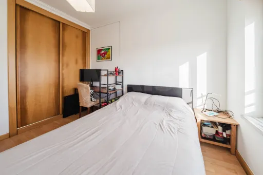 Moradia T3 com Excelente Exposição Solar e Potencial de Investimento a Poucos Minutos da Praia em Atouguia da Baleia