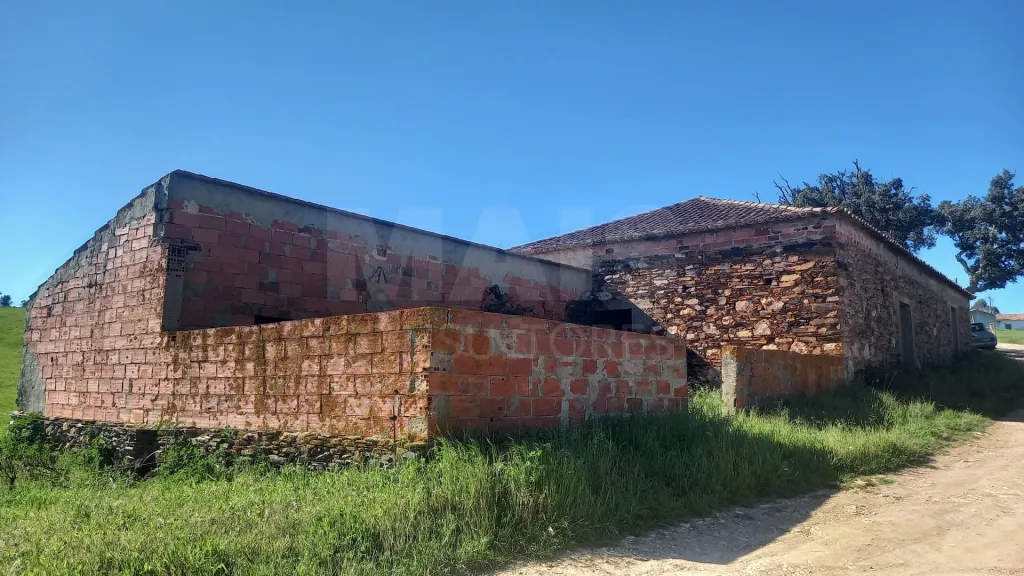 Herdade de 30 hectares em Cercal do Alentejo, Santiago do Cacém, Setúbal