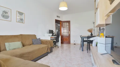 T2 no Barreiro| Mais de 50M2 de Garagem e Arrecadação