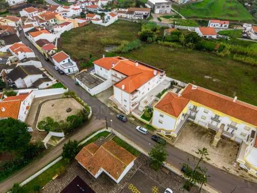 🏡 Apartamento T3 Duplex com Conforto de Moradia – Excelente Estado!