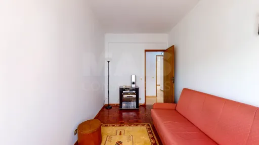 Apartamento T3 Remodelado no Centro de Oeiras | Elevador | 105 m² | Excelente Oportunidade