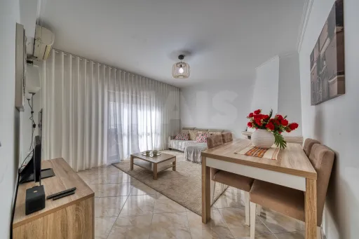 Apartamento T3 com Box e arrecadação, no Entroncamento – Excelente Localização