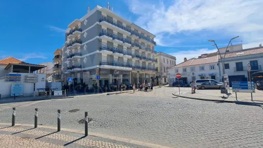 Prédio em Peniche | Investimento com rendimento e potencial de valorização