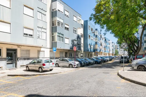 T1 + 1 em Algés