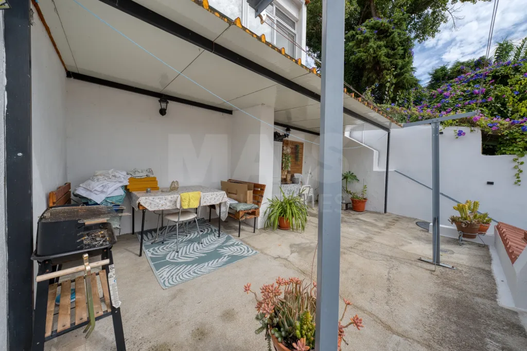 Moradia T3 renovada centro de Coruche
