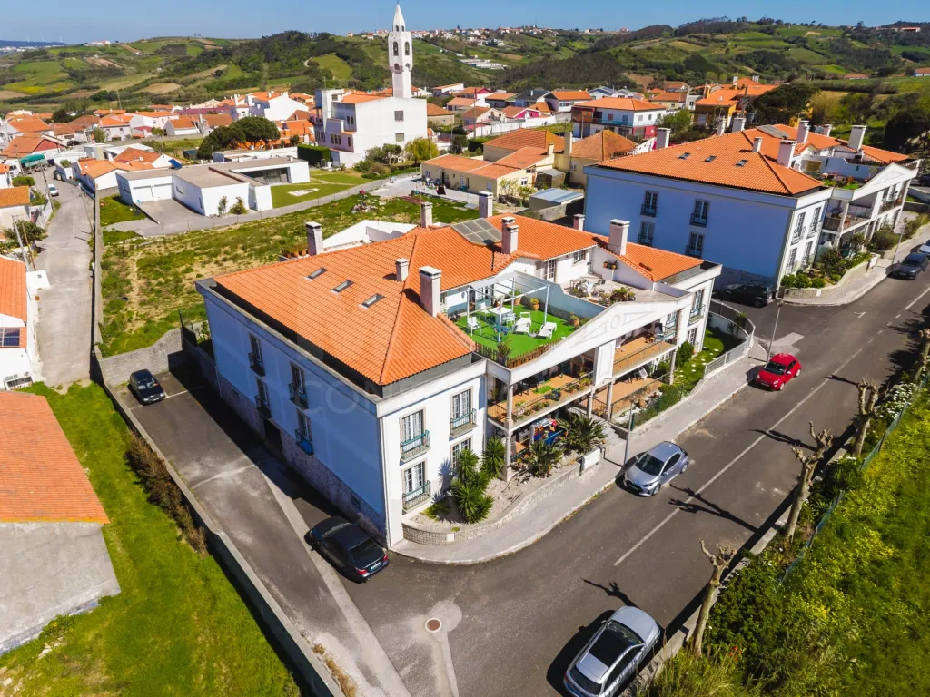 Viva entre o campo e o mar – T3 luminoso na Lourinhã