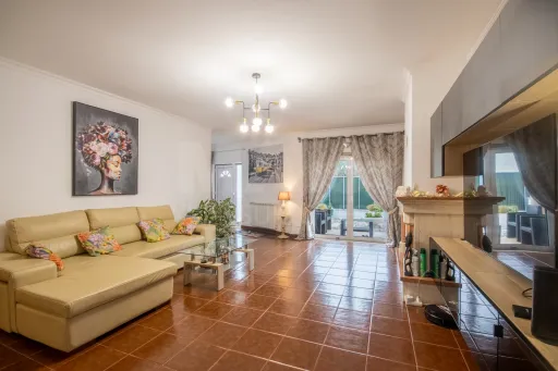 Moradia T3 Terrea em Zona Muito Tranquila