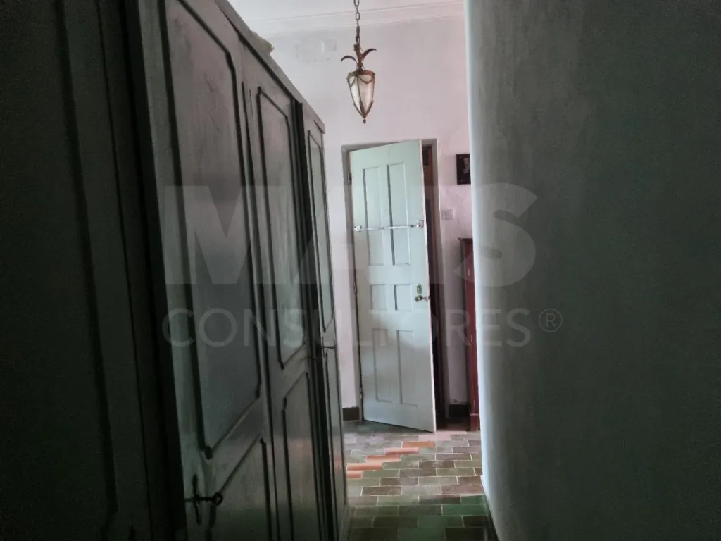Moradia T4 com piscina, no centro da  Concavada em Abrantes
