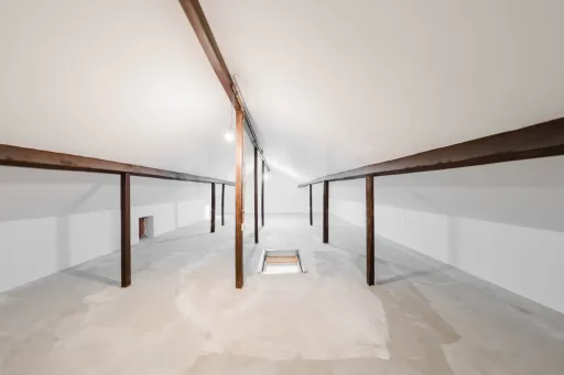 Moradia Geminada T3, Totalmente Remodelada
