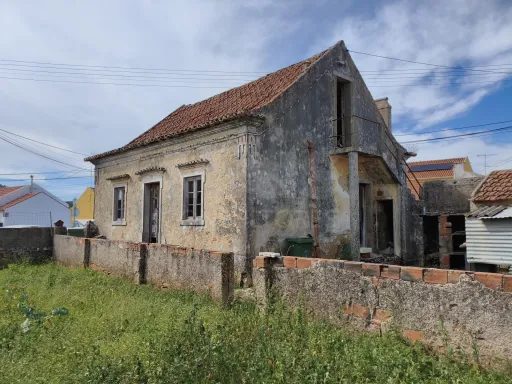 Casa Velha - Memória, potencial e uma nova história na Abrunheira