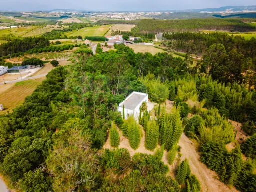 Terreno com 19523m2 com enorme potencial