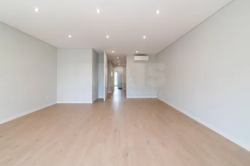 3-Bedroom Apartment in Quinta das Marianas