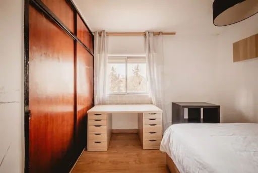 Apartamento T3 - Santo António dos Cavaleiros - Zona do Hospital Beatriz Ângelo