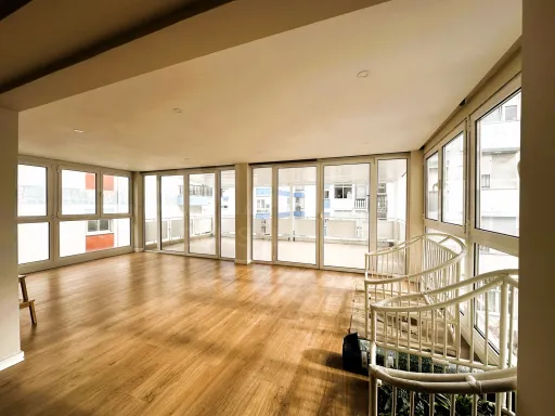 Fully refurbished 3-bedroom apartment in the center of Odivelas with terrace