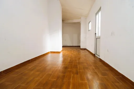 Apartamento com terraço no centro de Samora Correia