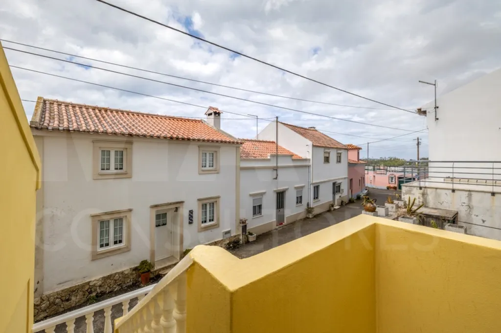 Moradia T2 + 2 Remodelada | Conforto, Espaço e Tranquilidade a Poucos Minutos da Cidade